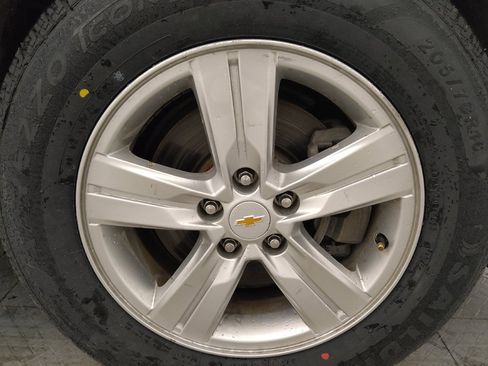 Used 2020 Chevrolet Trax LT w/ LT Convenience Package FWD image 31