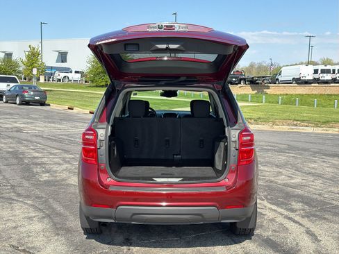 Used 2017 Chevrolet Equinox LT w/ Convenience Package AWD/4WD image 34