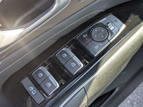 Used 2026 Kia Sorento SX Prestige AWD/4WD image 24