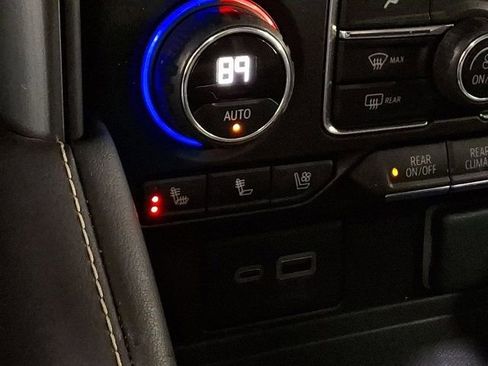 Used 2023 Chevrolet Tahoe Premier w/ Advanced Technology Package image 13