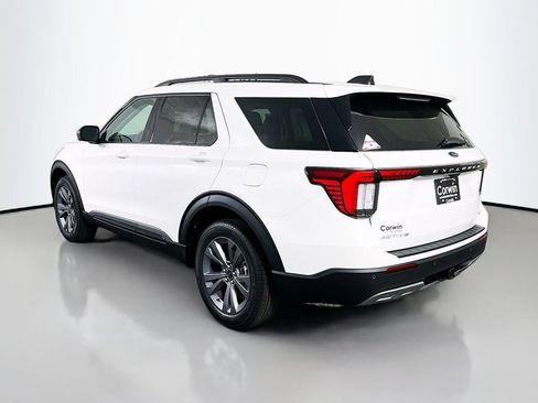 New 2026 Ford Explorer Active w/ Active Comfort Package AWD/4WD image 11