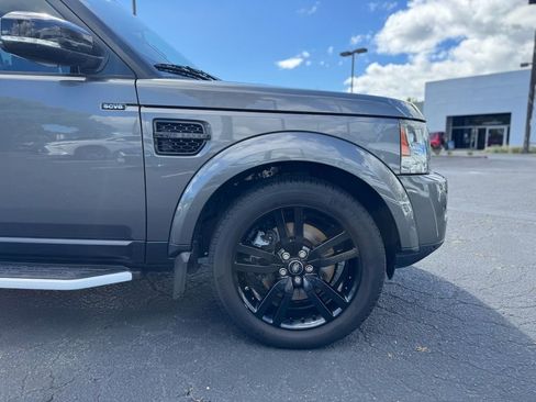 Used 2015 Land Rover LR4 HSE AWD/4WD image 11