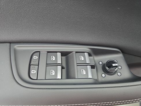 New 2026 Audi Q8 Premium Plus image 28