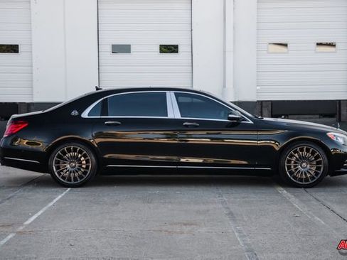 Used 2016 Mercedes-Benz Maybach S 600 image 10