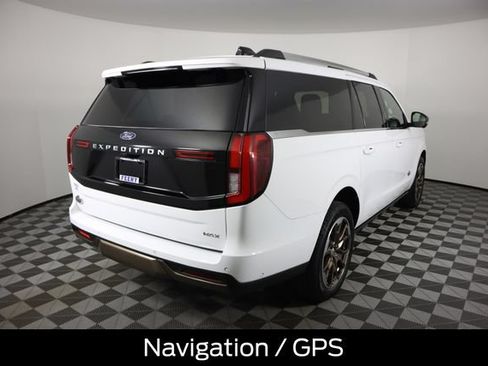 Used 2025 Ford Expedition Max King Ranch AWD/4WD image 3