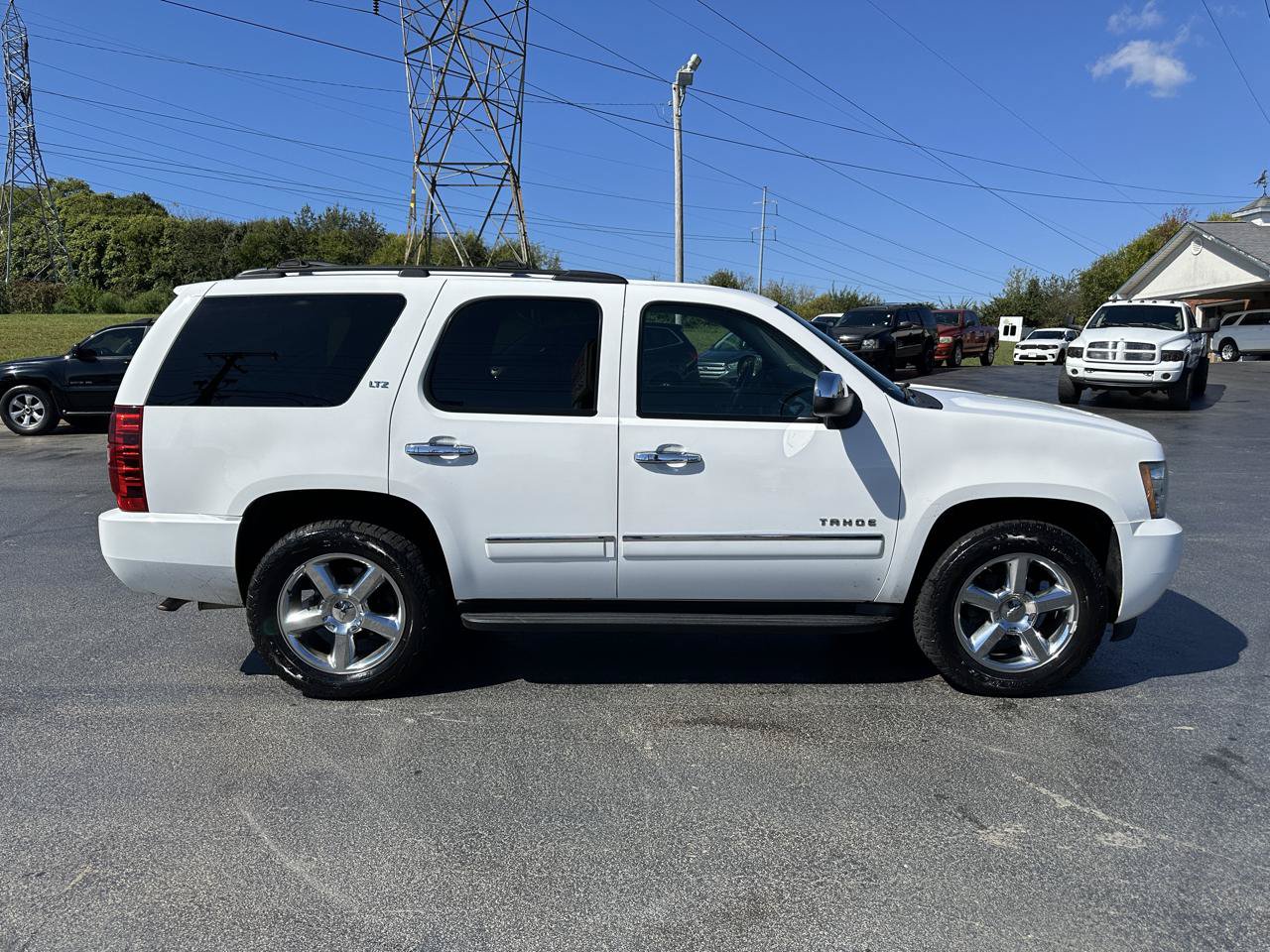 Used 2012 Chevrolet Tahoe LTZ AWD/4WD image 5