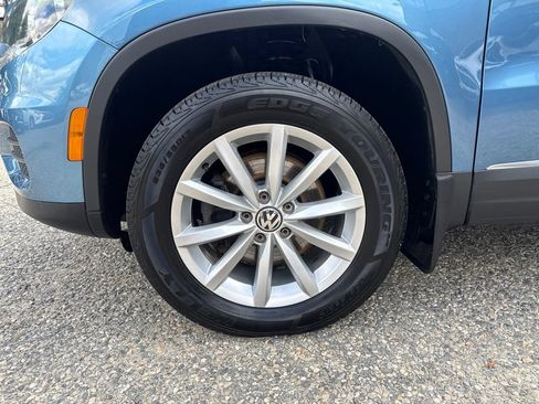 Used 2017 Volkswagen Tiguan Wolfsburg Edition AWD/4WD image 11
