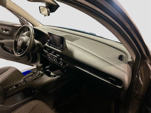 Used 2024 Honda HR-V LX image 27
