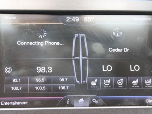 Used 2014 Lincoln MKZ Base image 26