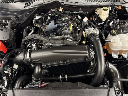 Used 2024 Ford Mustang Coupe image 29