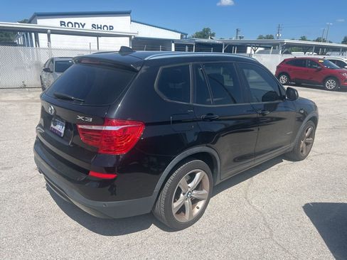 Used 2017 BMW X3 sDrive28i RWD image 3