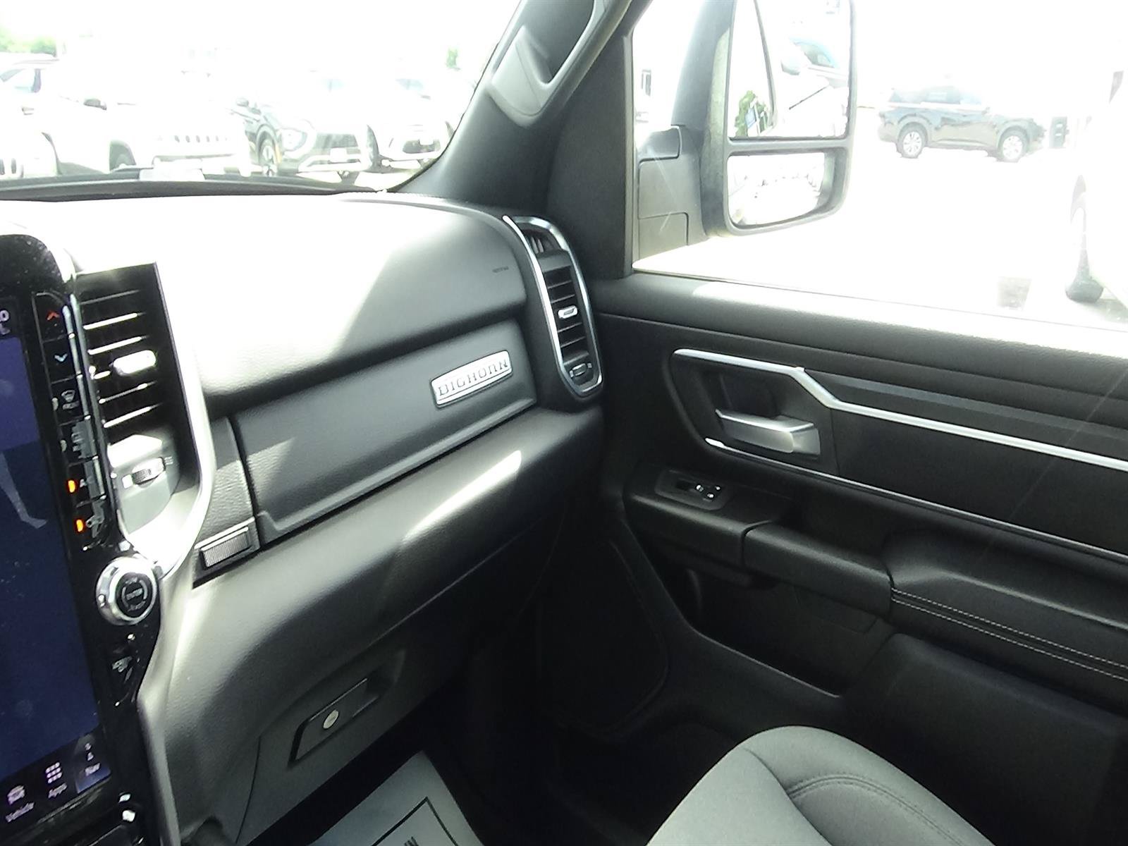 Used 2025 RAM 1500 Big Horn AWD/4WD image 37