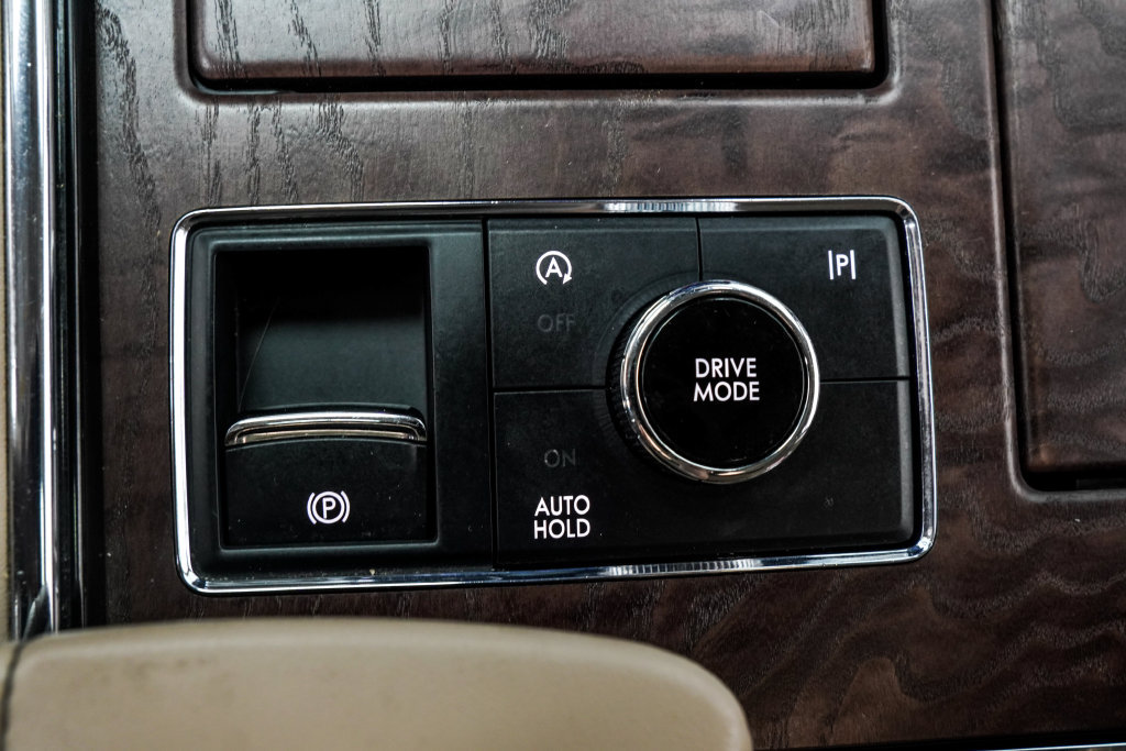 Used 2022 Lincoln Navigator Reserve AWD/4WD image 28