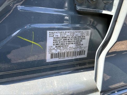 Used 2025 Nissan Sentra SV w/ All-Weather Package image 7