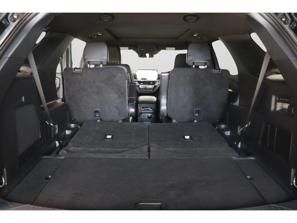 Used 2025 Ford Explorer ST AWD/4WD image 29