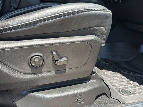 Used 2025 RAM 1500 RHO w/ RHO Level 1 Equipment Group AWD/4WD image 25