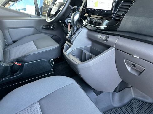 Certified 2025 Ford Transit 350 XLT RWD image 15