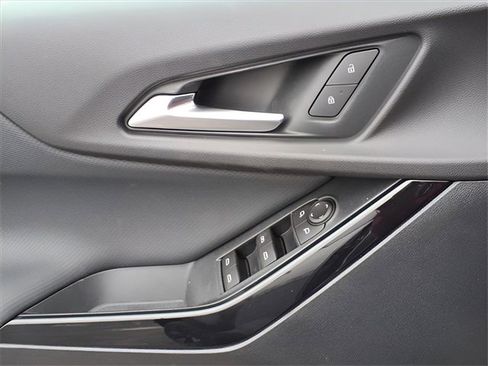 New 2026 Chevrolet Equinox LT image 15