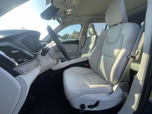 Certified 2024 Volvo XC90 B6 Plus w/ Protection Package Premier AWD/4WD image 17
