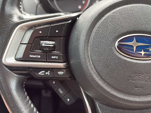 Used 2021 Subaru Forester Limited AWD/4WD image 9