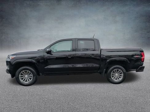 Used 2023 Chevrolet Colorado LT w/ LT Convenience Package image 6