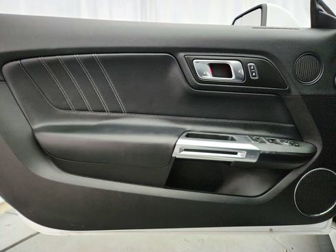 Used 2019 Ford Mustang Premium RWD image 18