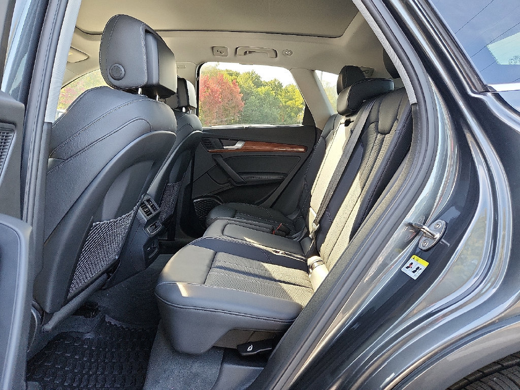 Used 2022 Audi Q5 2.0T Prestige AWD/4WD image 16