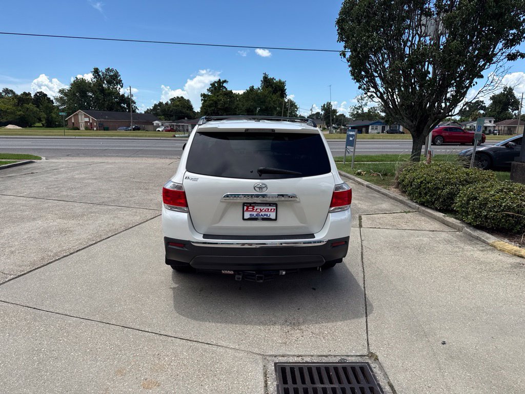 Used 2013 Toyota Highlander Limited FWD image 6
