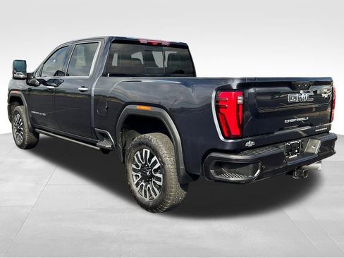 Used 2024 GMC Sierra 2500 Denali Ultimate image 13