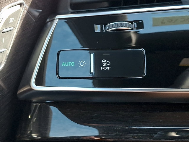 Used 2026 Audi Q8 Premium Plus AWD/4WD image 26