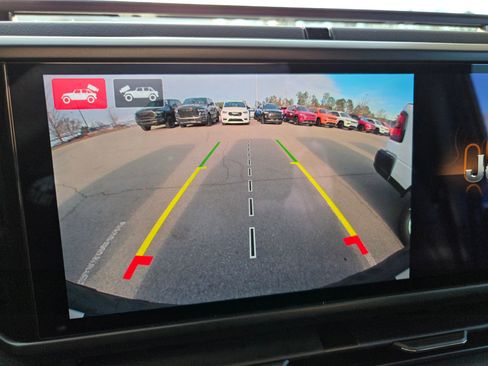 New 2026 Jeep Wrangler Unlimited Rubicon w/ Safety Group image 27