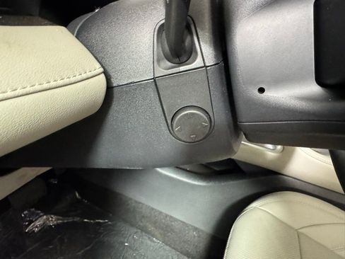 New 2026 Lincoln Nautilus Premier w/ Equipment Group 102A image 31