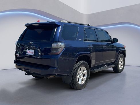 Used 2018 Toyota 4Runner SR5 Premium AWD/4WD image 5