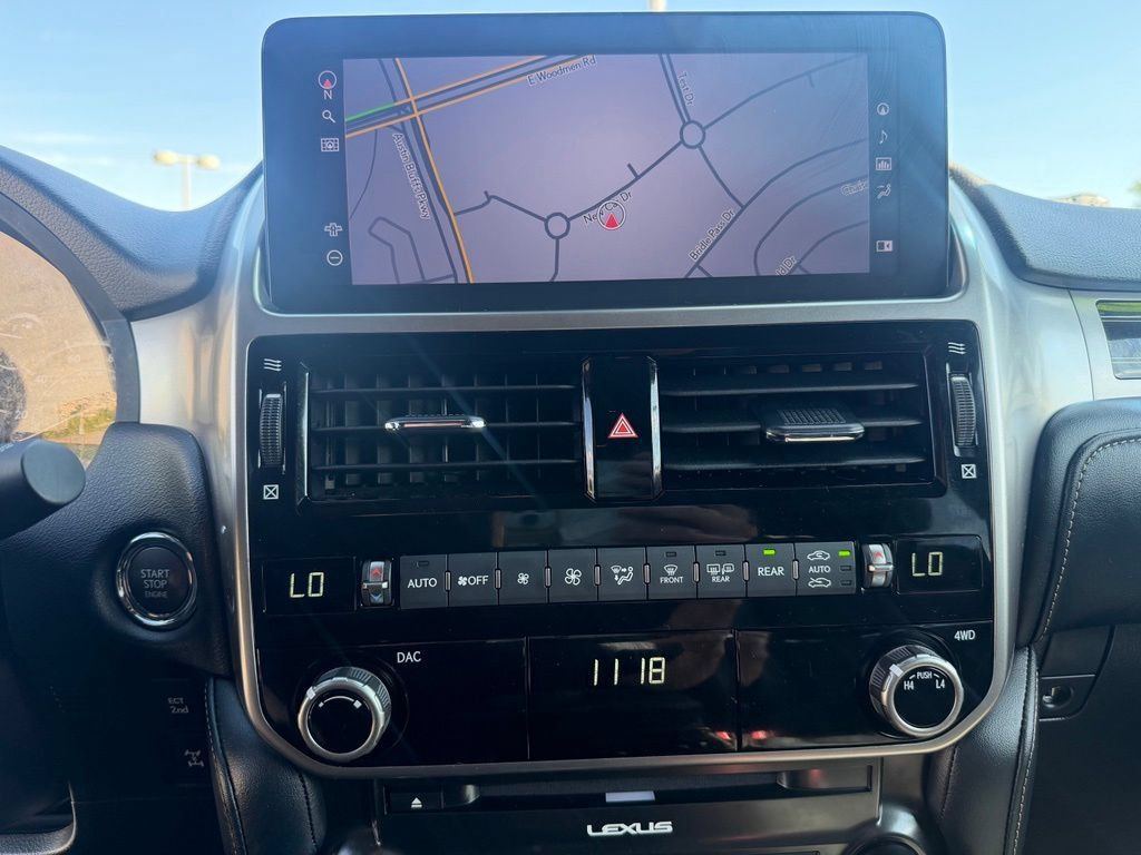 Used 2023 Lexus GX 460 Premium AWD/4WD image 17