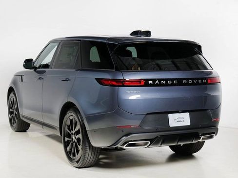 Used 2025 Land Rover Range Rover Sport image 21