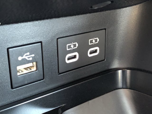 Used 2026 Toyota Camry SE FWD image 29