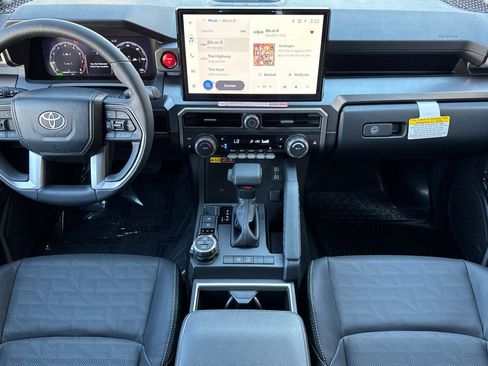 New 2025 Toyota 4Runner TRD Off-Road Premium image 12