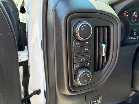 Used 2021 Chevrolet Silverado 1500 Custom w/ Rally Edition AWD/4WD image 23
