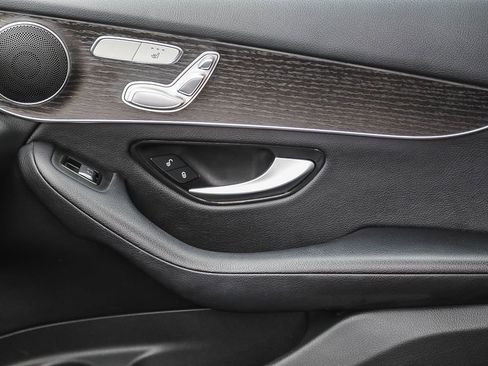 Used 2022 Mercedes-Benz GLC 300 image 20