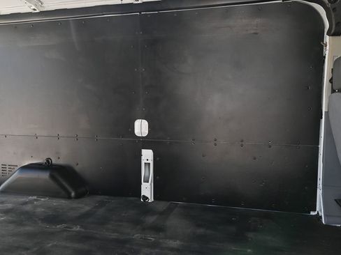 Used 2019 Ford Transit 250 148 Medium Roof RWD image 15