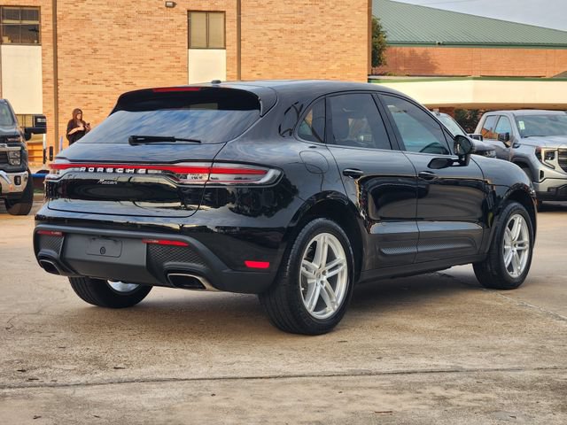Used 2025 Porsche Macan AWD/4WD image 7