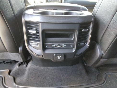 Used 2022 RAM 1500 Limited w/ Night Edition AWD/4WD image 27