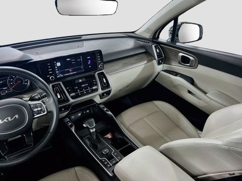 Used 2023 Kia Sorento EX FWD image 23