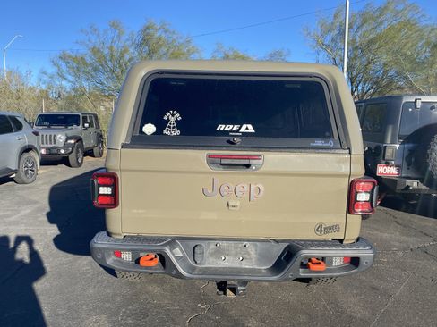 Used 2020 Jeep Gladiator Mojave image 3