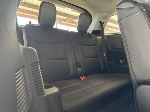 Used 2023 Ford Explorer XLT w/ Equipment Group 202A image 36