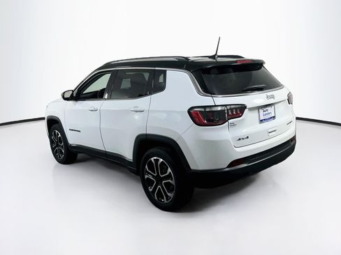Used 2022 Jeep Compass Limited AWD/4WD image 7