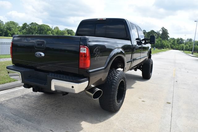 Used 2016 Ford F250 Lariat w/ Lariat Ultimate Package AWD/4WD image 4