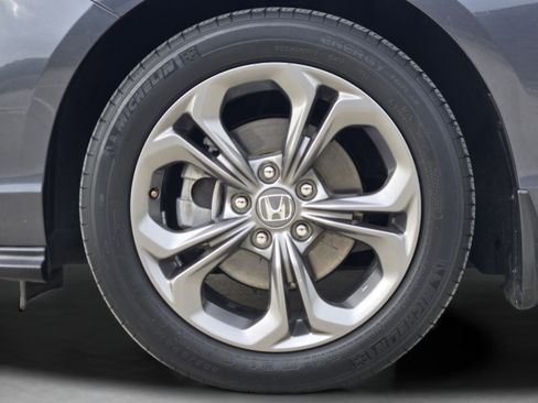 Certified 2023 Honda Accord EX image 30