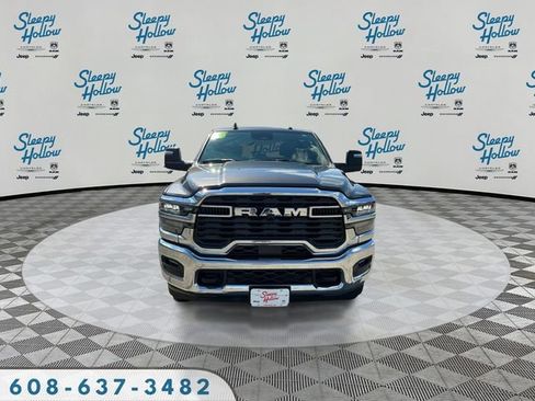 Used 2026 RAM 2500 Big Horn AWD/4WD image 2