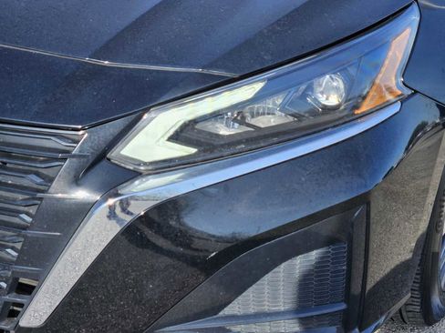 Used 2023 Nissan Altima 2.5 SV image 7